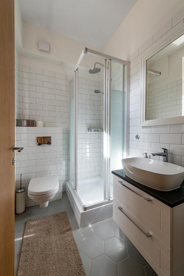 Downtown 4Bd Master Apartment By Hostlovers Kaunas Exteriér fotografie