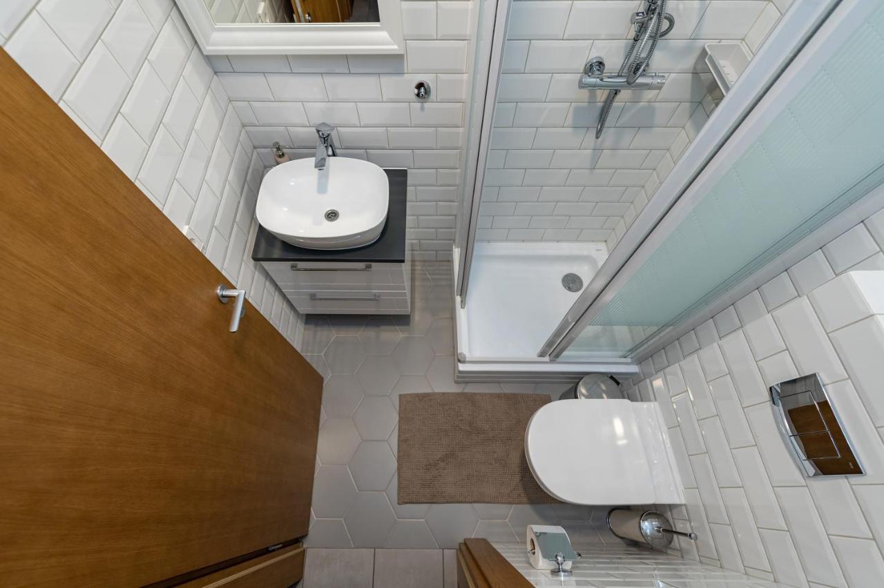 Downtown 4Bd Master Apartment By Hostlovers Kaunas Exteriér fotografie