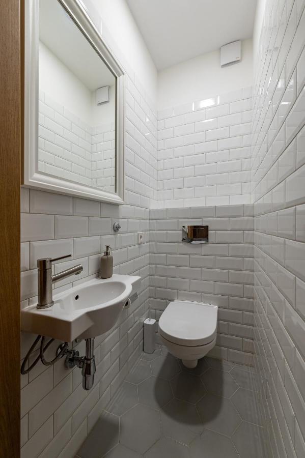 Downtown 4Bd Master Apartment By Hostlovers Kaunas Exteriér fotografie