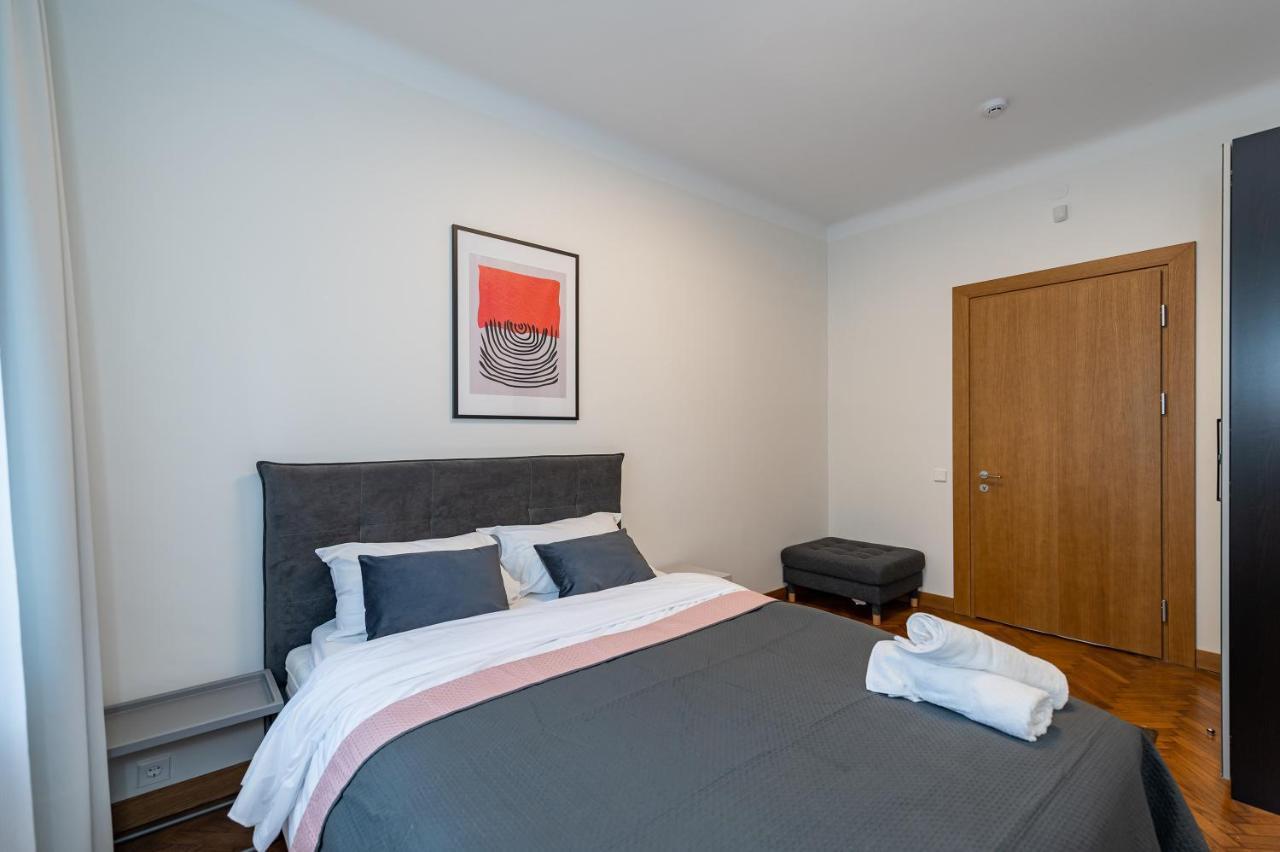 Downtown 4Bd Master Apartment By Hostlovers Kaunas Exteriér fotografie
